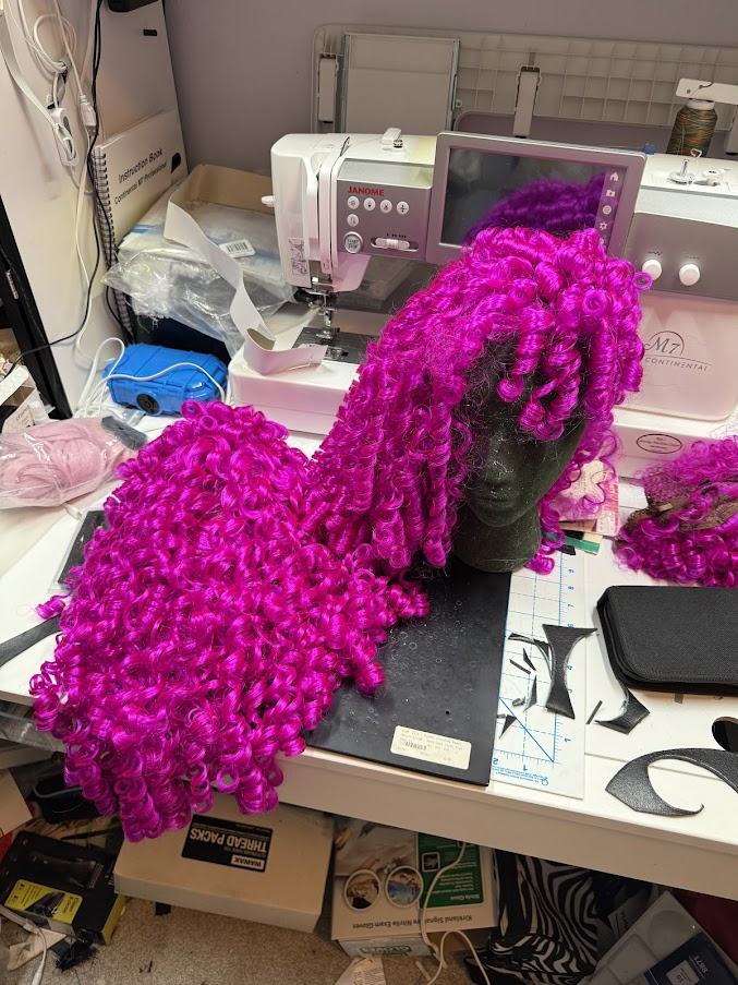A New Mane and Tail for Pinky Pie